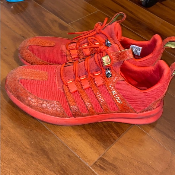 adidas sl loop red reptile